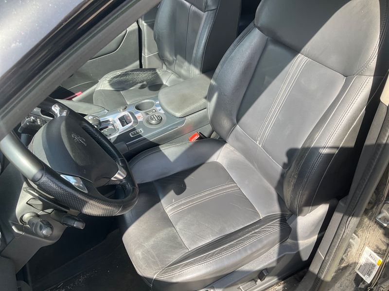 Peugeot 3008 2.0 HDi Hybrid4 2014 – снимка 36