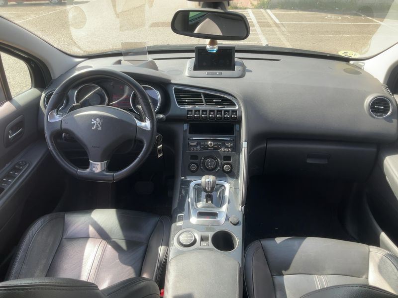 Peugeot 3008 2.0 HDi Hybrid4 2014 – снимка 17