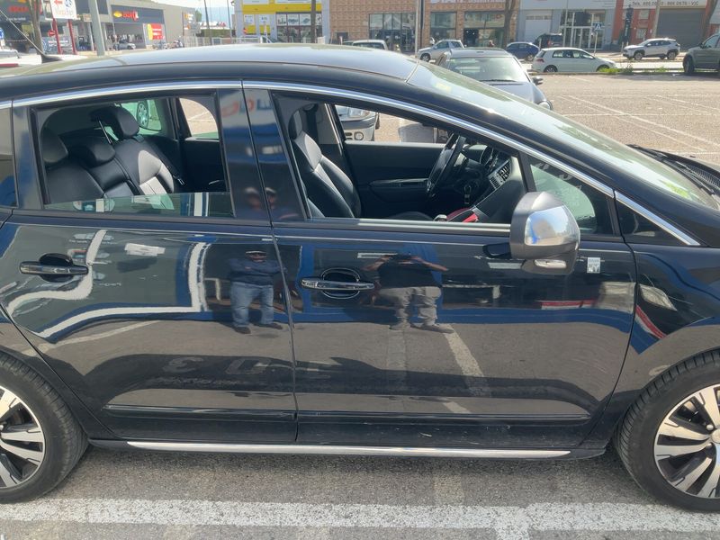 Peugeot 3008 2.0 HDi Hybrid4 2014 – снимка 10