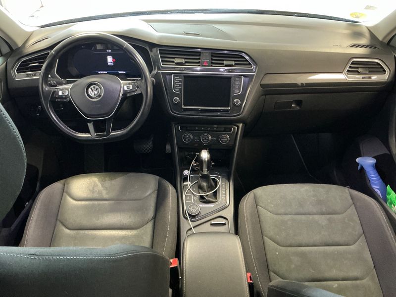 Volkswagen Tiguan 2.0 TDI Carat Edition 4Motion BlueMotion Tech 2016 – снимка 17