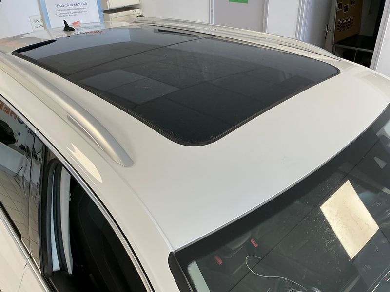 Volkswagen Tiguan 2.0 TDI Carat Edition 4Motion BlueMotion Tech 2016 – снимка 13