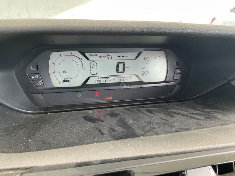 Citroen C4 Picasso 1.6 Blue-HDi Business + 2015 – снимка 18