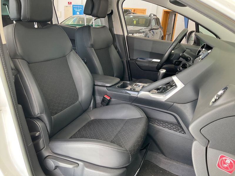 Peugeot 3008 2.0 HDi Sport Pack 2014 – снимка 16