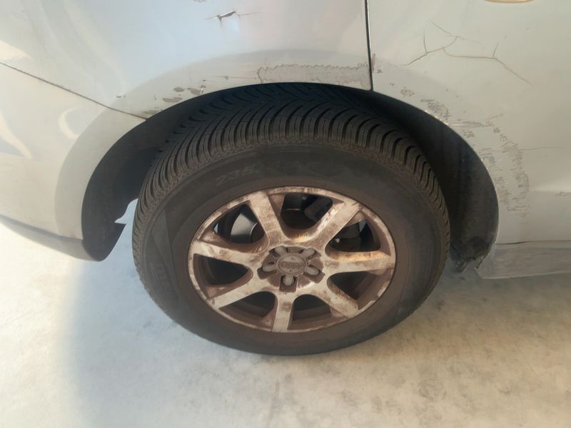 Audi Q5 2.0 TDI quattro 2009 – снимка 9