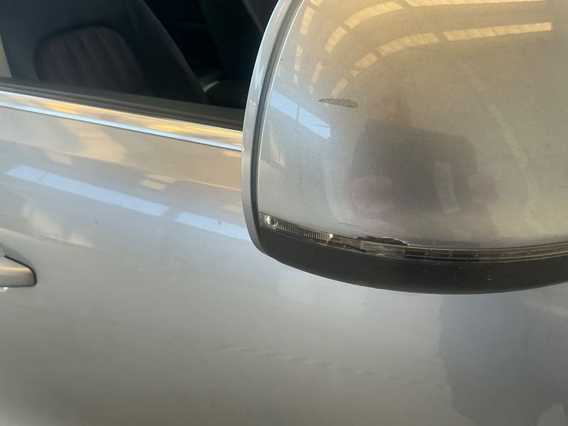 Audi Q5 2.0 TDI quattro 2009 – снимка 24
