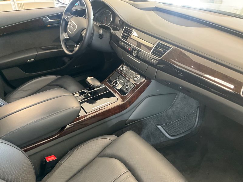 Audi A8 3.0 V6 TDI L quattro 2017 – снимка 21