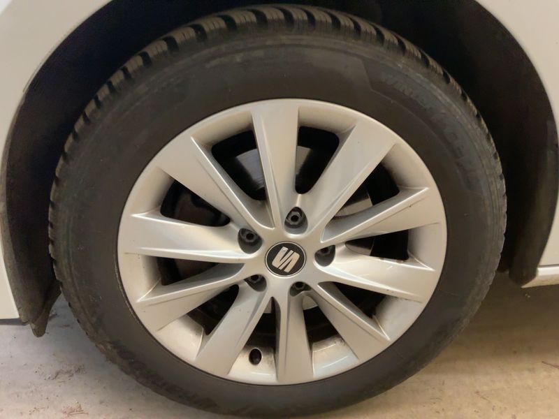 Seat Leon 1.6 TDI Business 2019 – снимка 3