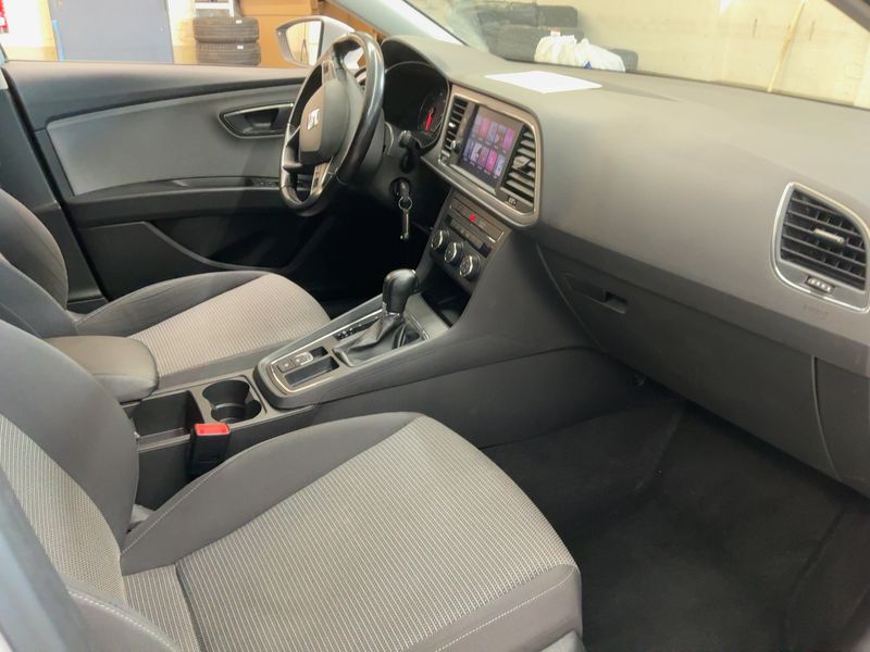 Seat Leon 1.6 TDI Business 2019 – снимка 16