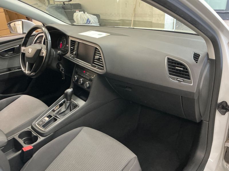 Seat Leon 1.6 TDI Business 2019 – снимка 24