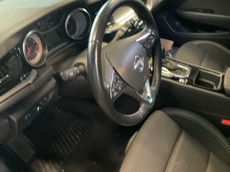 Opel Insignia Sports Tourer 1.5 SIDI Turbo Business Edition 2018 – снимка 30