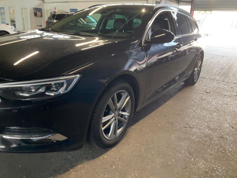 Opel Insignia Sports Tourer 1.5 SIDI Turbo Business Edition 2018 – снимка 2
