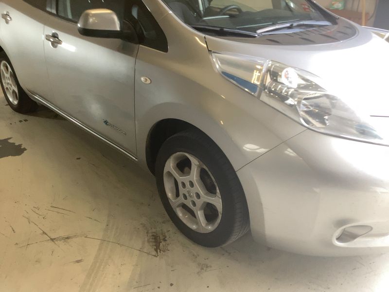 Nissan Leaf electric drive 80 kW Basis 2018 – снимка 12