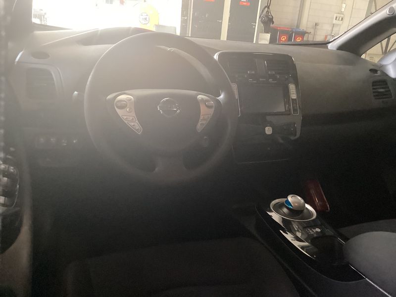 Nissan Leaf electric drive 80 kW Basis 2018 – снимка 17