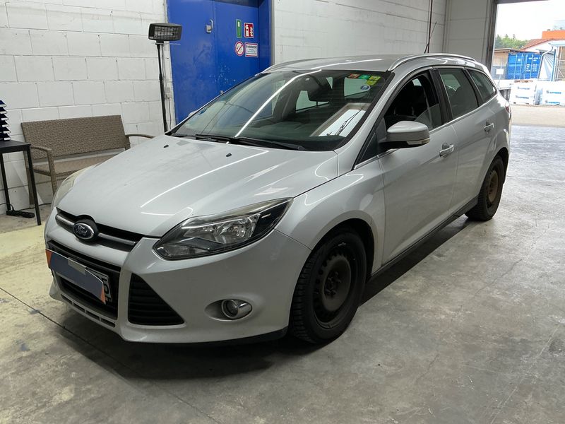 Ford Focus 1.6 TDCi Champions Edition 2012 – снимка 1