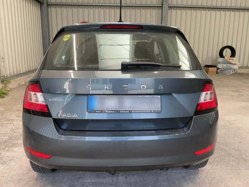 Skoda Fabia 1.0 TSI Cool Plus 2020 – снимка 7
