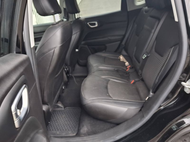 Jeep Compass 1.3 T4 4xe Plug-in Hybrid Limited 2023 – снимка 25