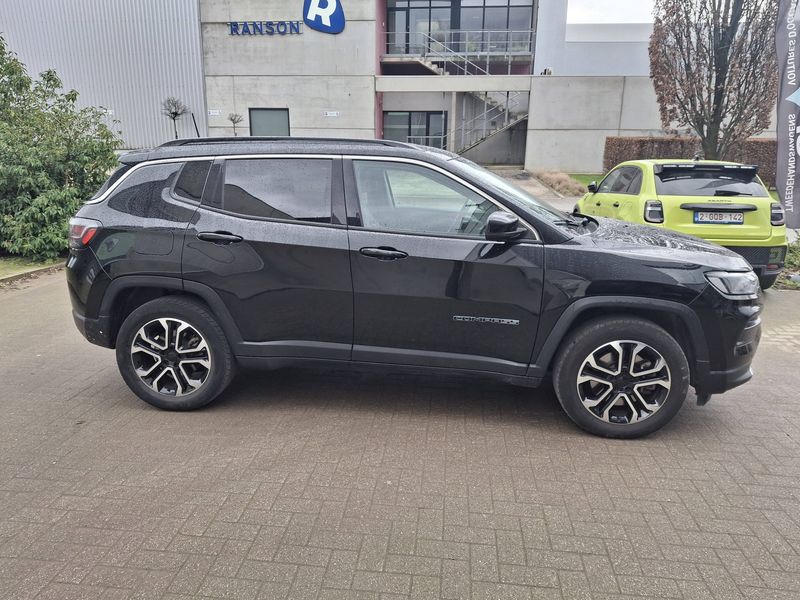 Jeep Compass 1.3 T4 4xe Plug-in Hybrid Limited 2023 – снимка 16