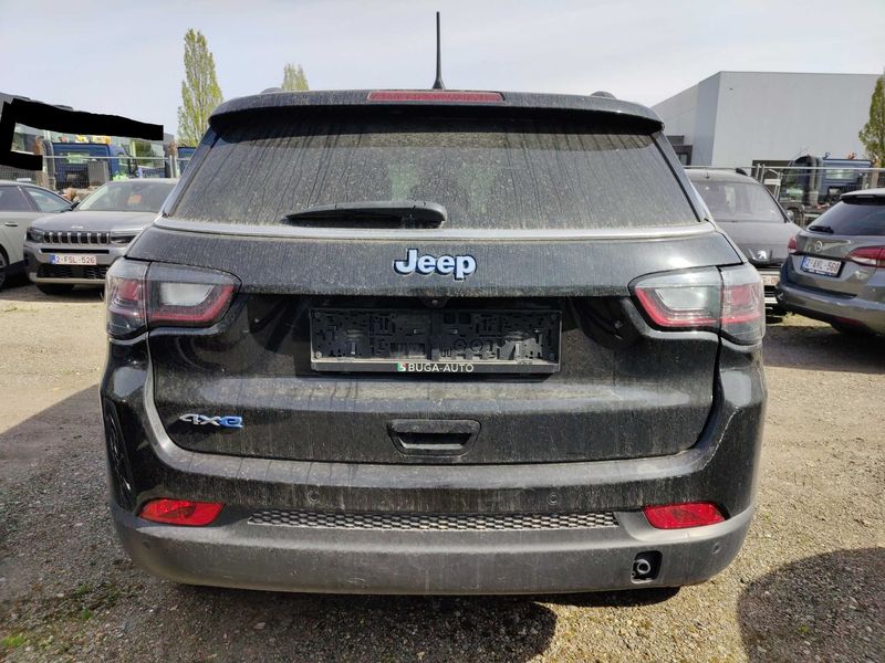 Jeep Compass 1.3 T4 4xe Plug-in Hybrid Limited 2023 – снимка 4