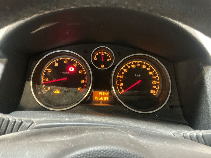 Opel Astra 1.6 Innovation 2009 – снимка 4