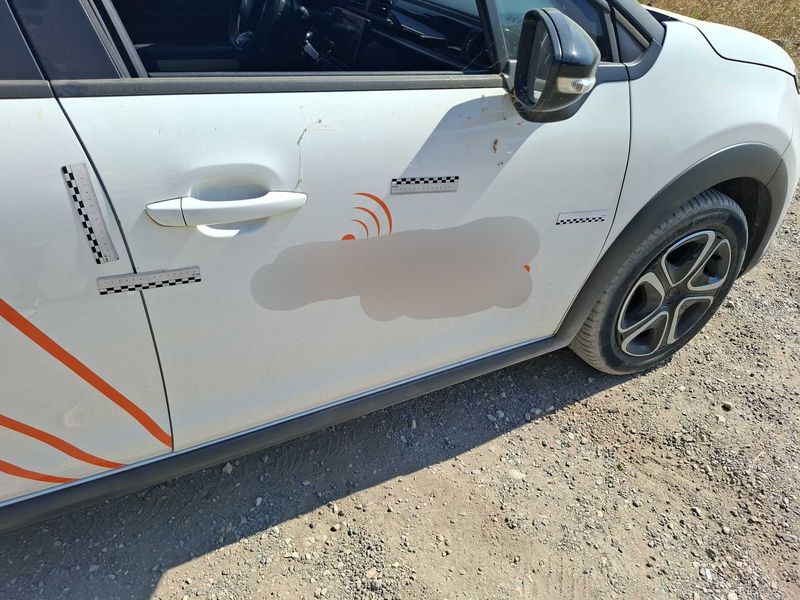 Citroen C3 1.5 Blue-HDi Société Feel Nav 2021 – снимка на щета 41
