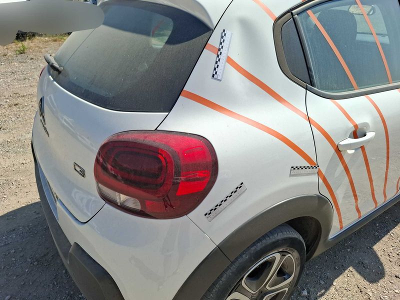 Citroen C3 1.5 Blue-HDi Société Feel Nav 2021 – снимка 21