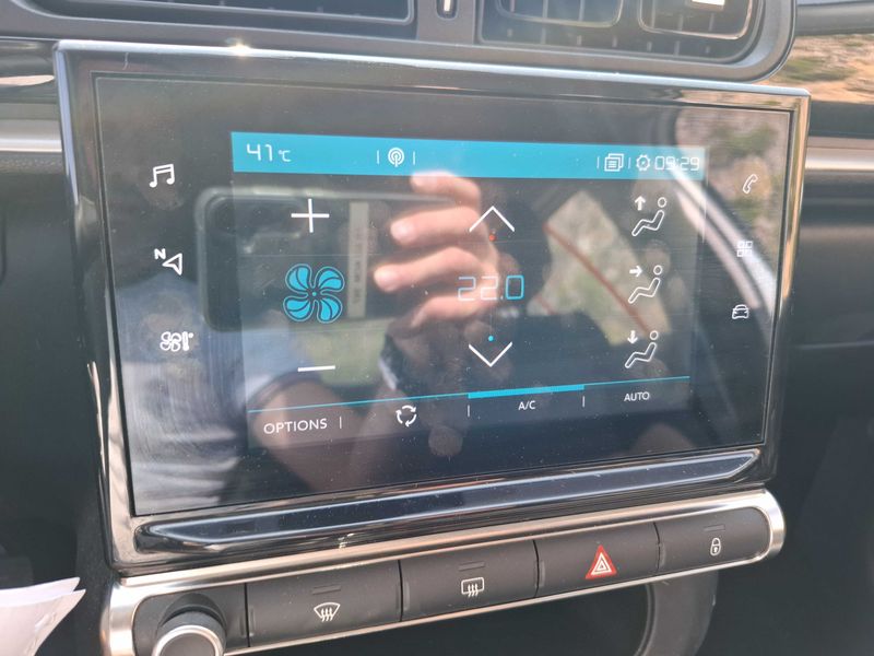 Citroen C3 1.5 Blue-HDi Société Feel Nav 2021 – снимка 29