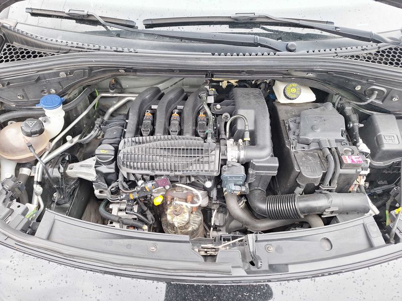 DS Automobiles DS3 1.2 PureTech Performance Line 2018 – снимка 8