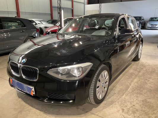 BMW 1er 114i 2012 – снимка 1