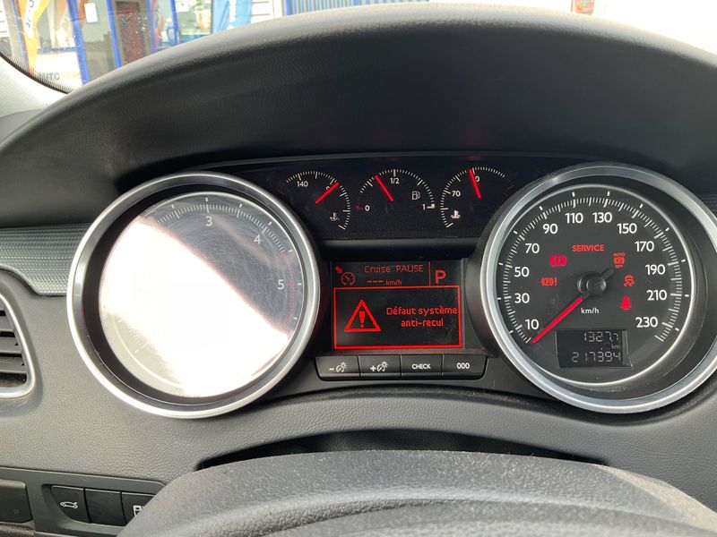 Peugeot 508 2.0 Blue-HDi Allure 2016 – снимка 26
