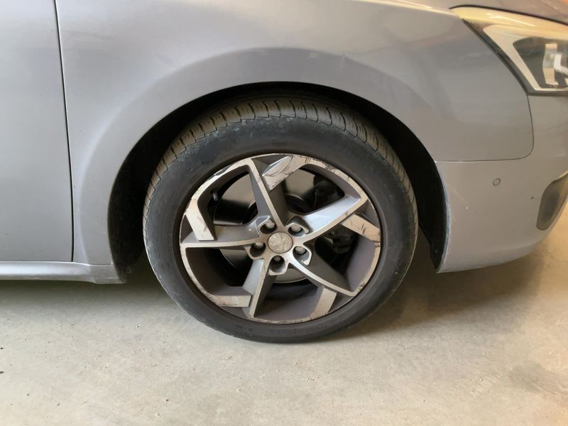 Peugeot 508 2.0 Blue-HDi Allure 2016 – снимка 11