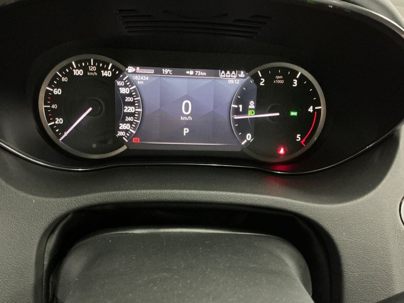 Jaguar E-Pace D200 Mild-Hybrid R-Dynamic AWD 2021 – снимка 18