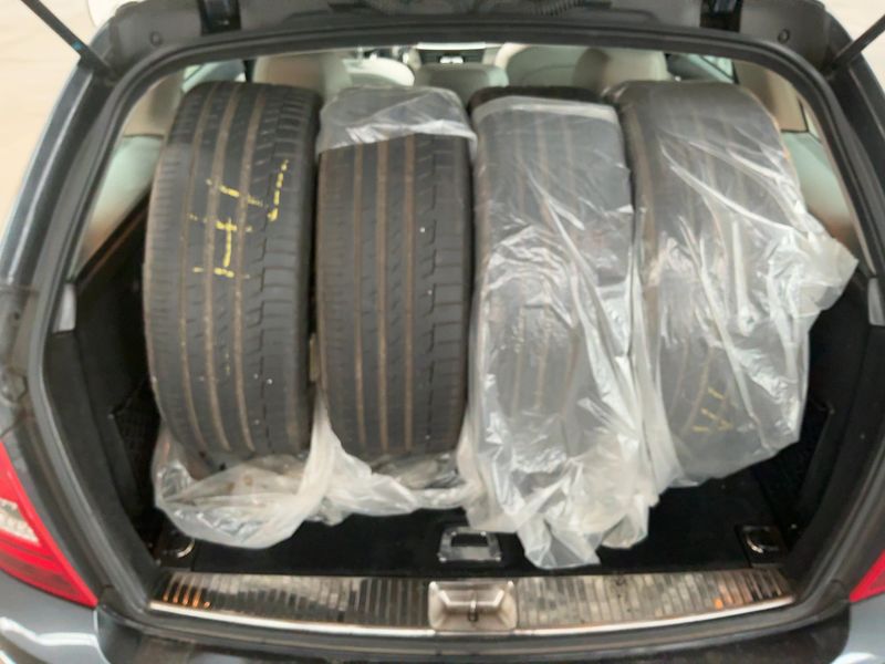 Mercedes-Benz C-Klasse C 200 CGI T BlueEfficiency Avantgarde 2013 – снимка 16
