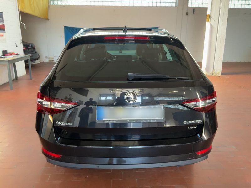 Skoda Superb 2.0 TDI Laurin & Klement 4x4 2016 – снимка 7