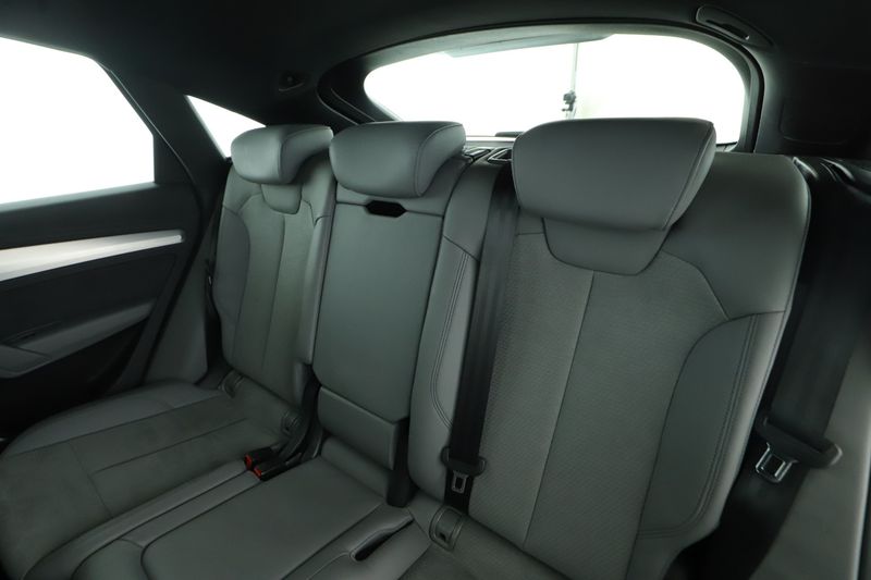 Audi Q5 Sportback 55 TFSIe quattro S line 2021 – снимка 19