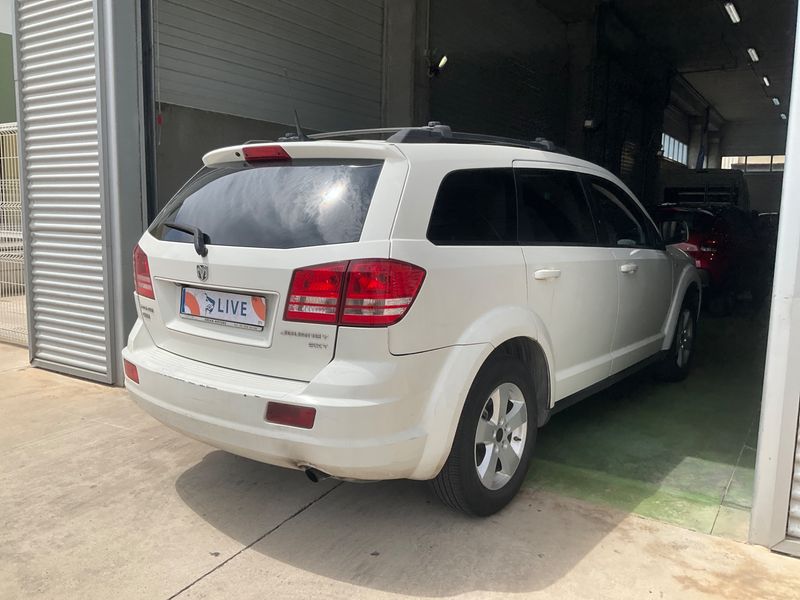 Dodge Journey 2.0 CRD SXT 2010 – снимка 2
