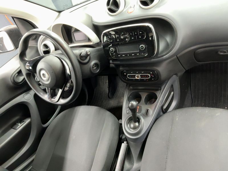 Smart fortwo 1.0 Basis Standard 2016 – снимка 18