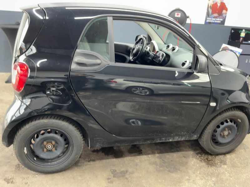 Smart fortwo 1.0 Basis Standard 2016 – снимка 10