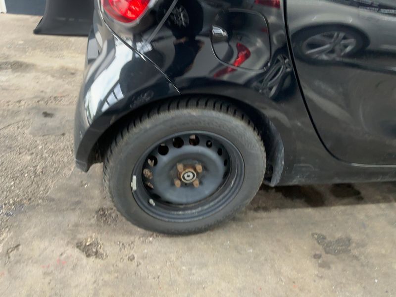 Smart fortwo 1.0 Basis Standard 2016 – снимка 9
