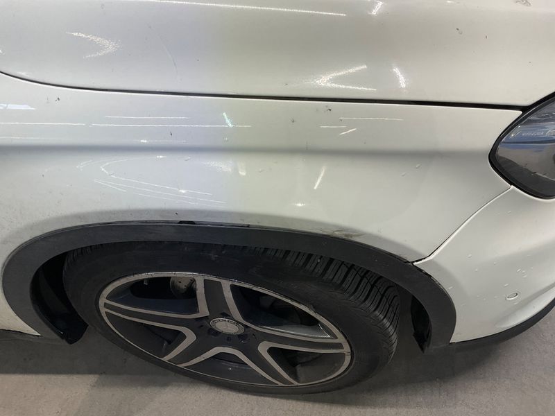 Mercedes-Benz GLA-Klasse GLA 200 d AMG Line 2015 – снимка 21