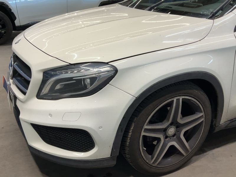 Mercedes-Benz GLA-Klasse GLA 200 d AMG Line 2015 – снимка 2
