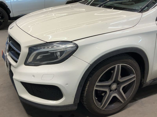 Mercedes-Benz GLA-Klasse GLA 200 d AMG Line 2015 – снимка 2