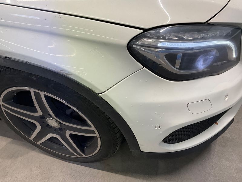 Mercedes-Benz GLA-Klasse GLA 200 d AMG Line 2015 – снимка 43