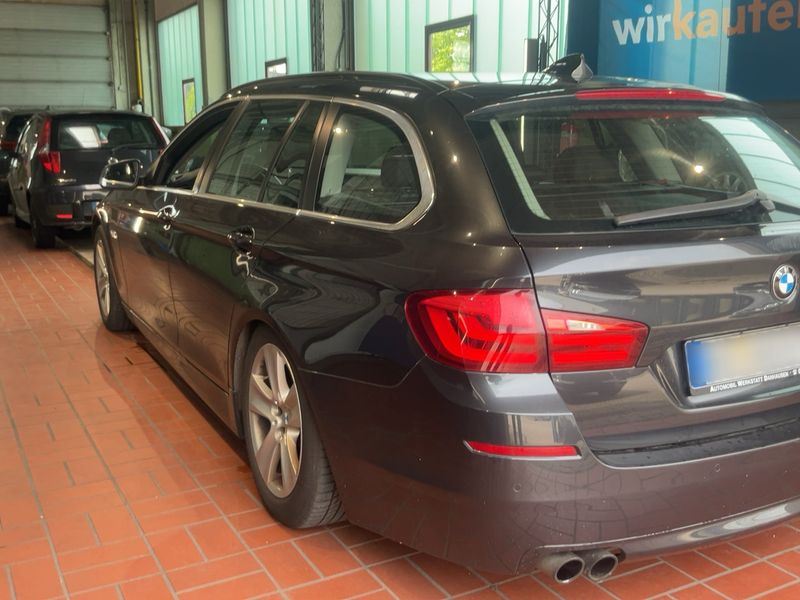 BMW 5er 520d 2011 – снимка 6