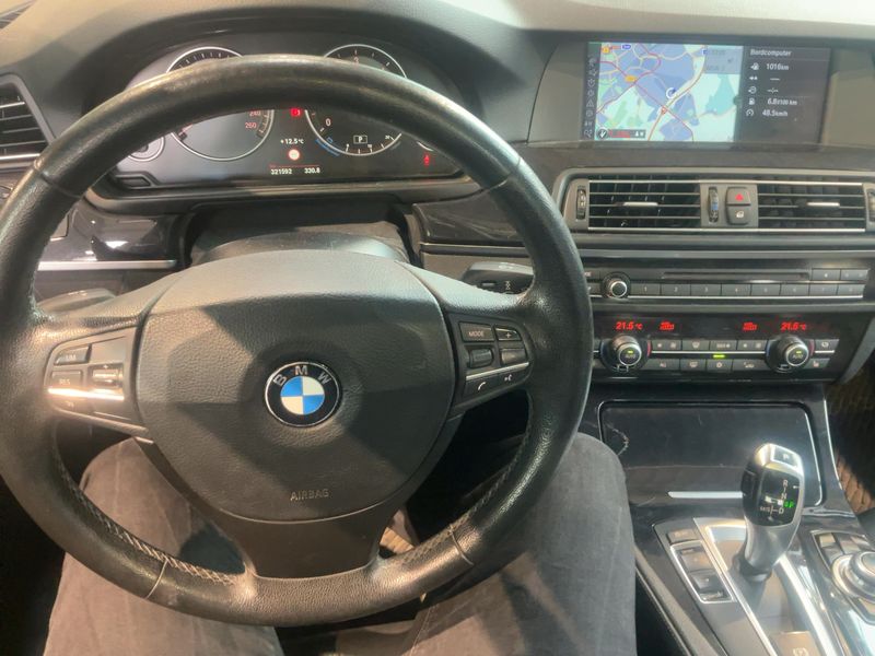 BMW 5er 520d 2011 – снимка 17