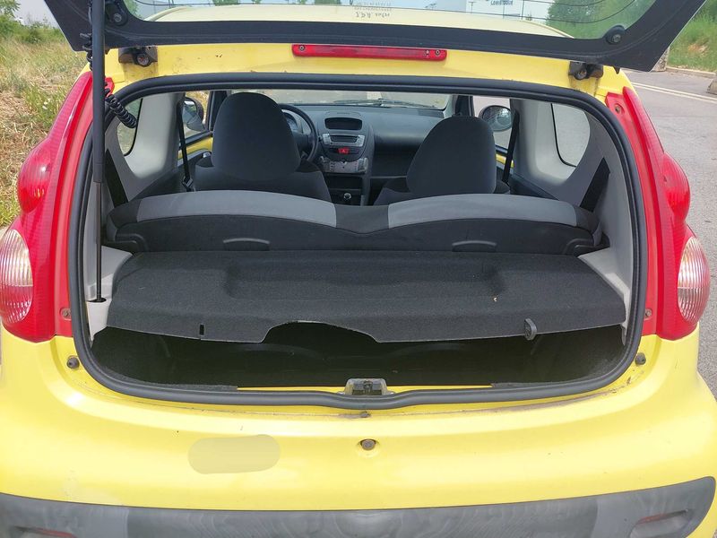 Peugeot 107 1.0 Urban 2009 – снимка 9