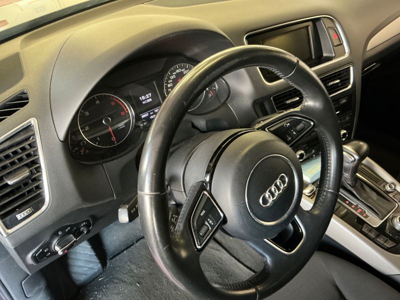 Audi Q5 2.0 TDI quattro 2013 – снимка 25
