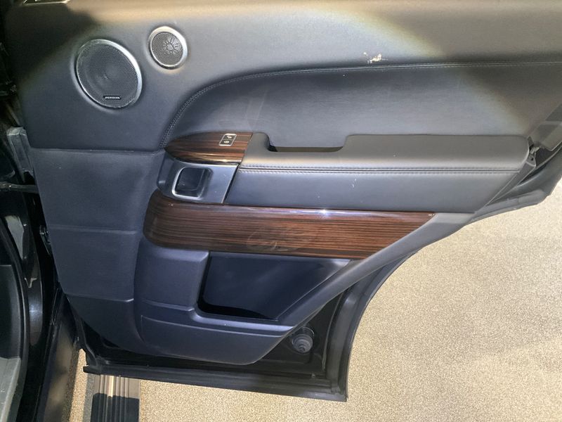 Land Rover Range Rover 4.4 SDI Vogue 2015 – снимка 23