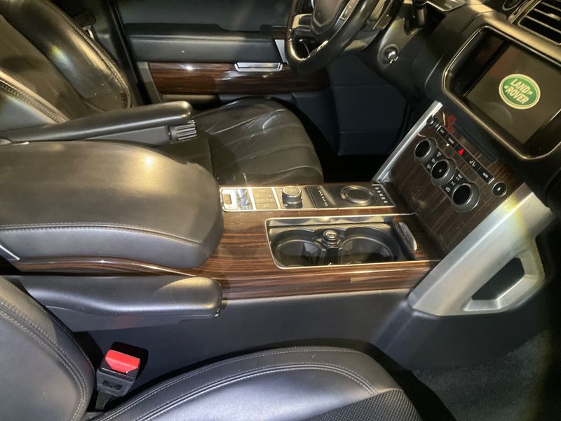Land Rover Range Rover 4.4 SDI Vogue 2015 – снимка 26
