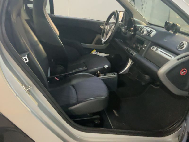 Smart fortwo 1.0 Micro Hybrid Drive pulse 2013 – снимка 16