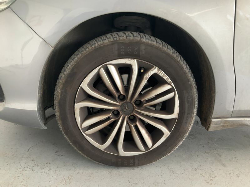 Citroen C4 1.6 Blue-HDi Millenium 2016 – снимка 3
